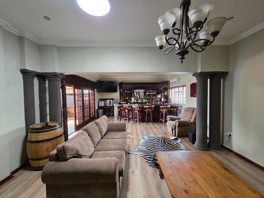 4 Bedroom Property for Sale in Wilkoppies North West